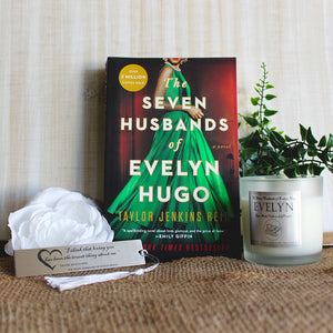 The Seven Husbands of Evelyn Hugo Gift Set